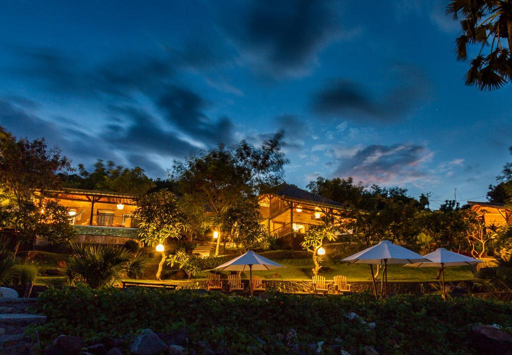 Aquamarine Beach Villas Amed Buitenkant foto